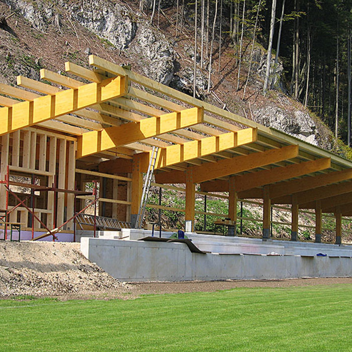 tribünenüberdachung sv-hohenberg (foto: di. robert salzer)