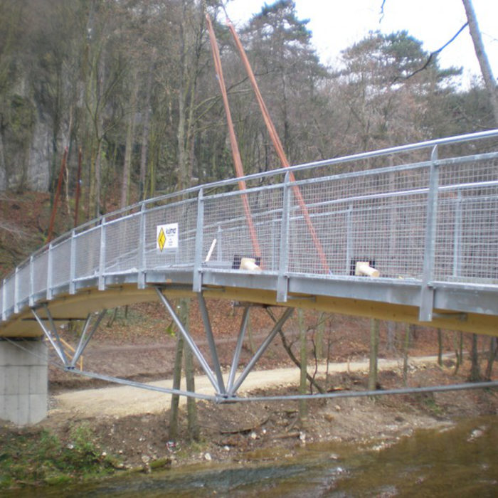 antonsbrücke (photo: di. robert salzer)